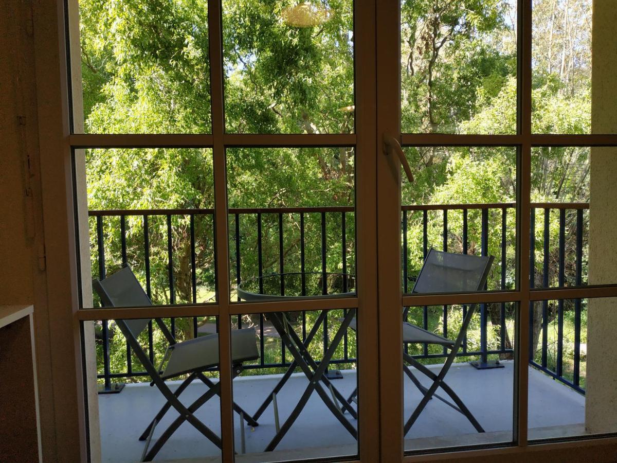 Apartment Bonvallet - Paisible Et Chaleureux Avec Balcon *